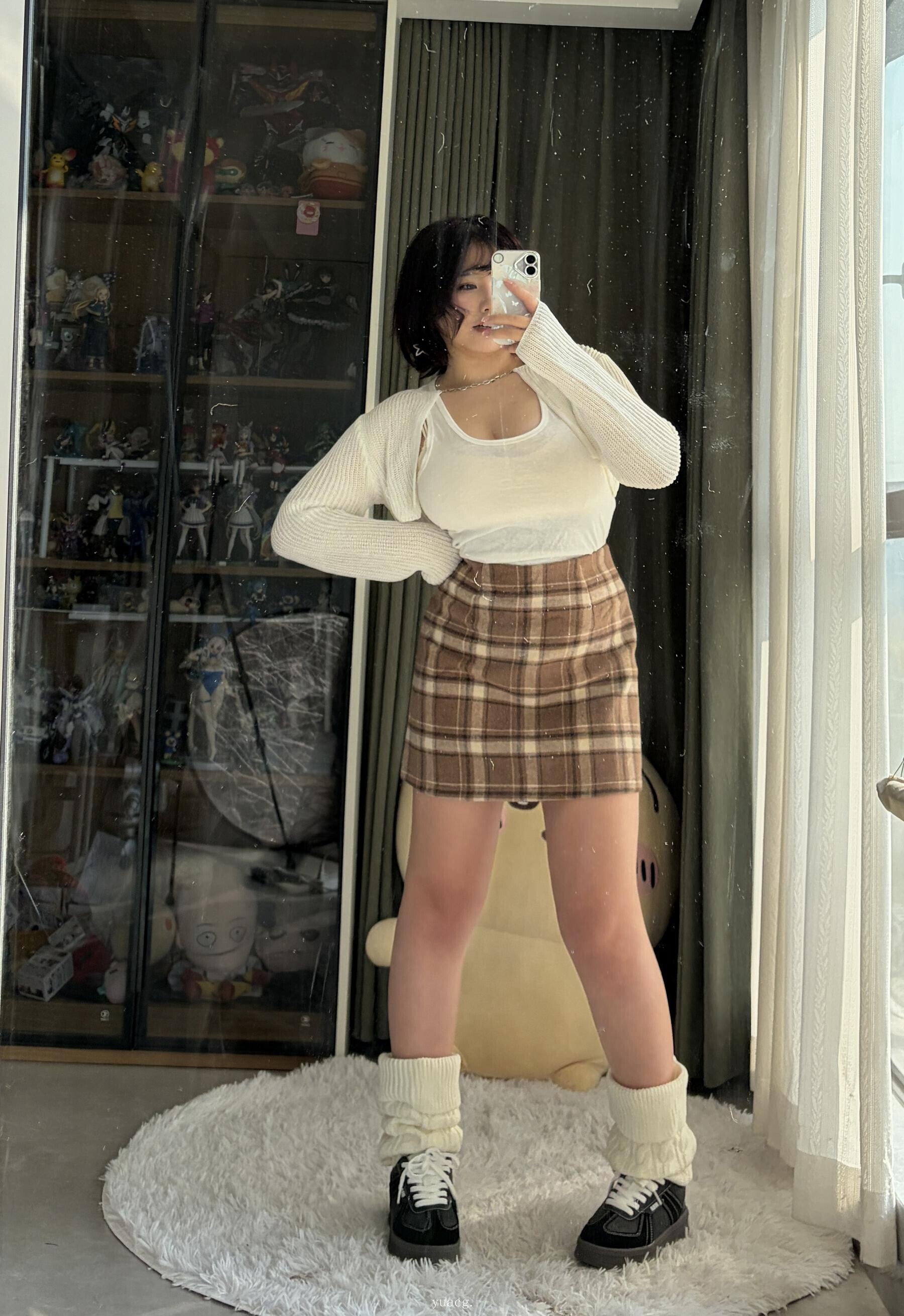 1 (54)